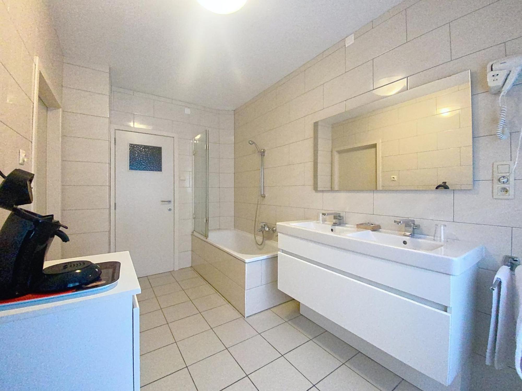 Gastenkamers Centersuites Oostduinkerke Εξωτερικό φωτογραφία
