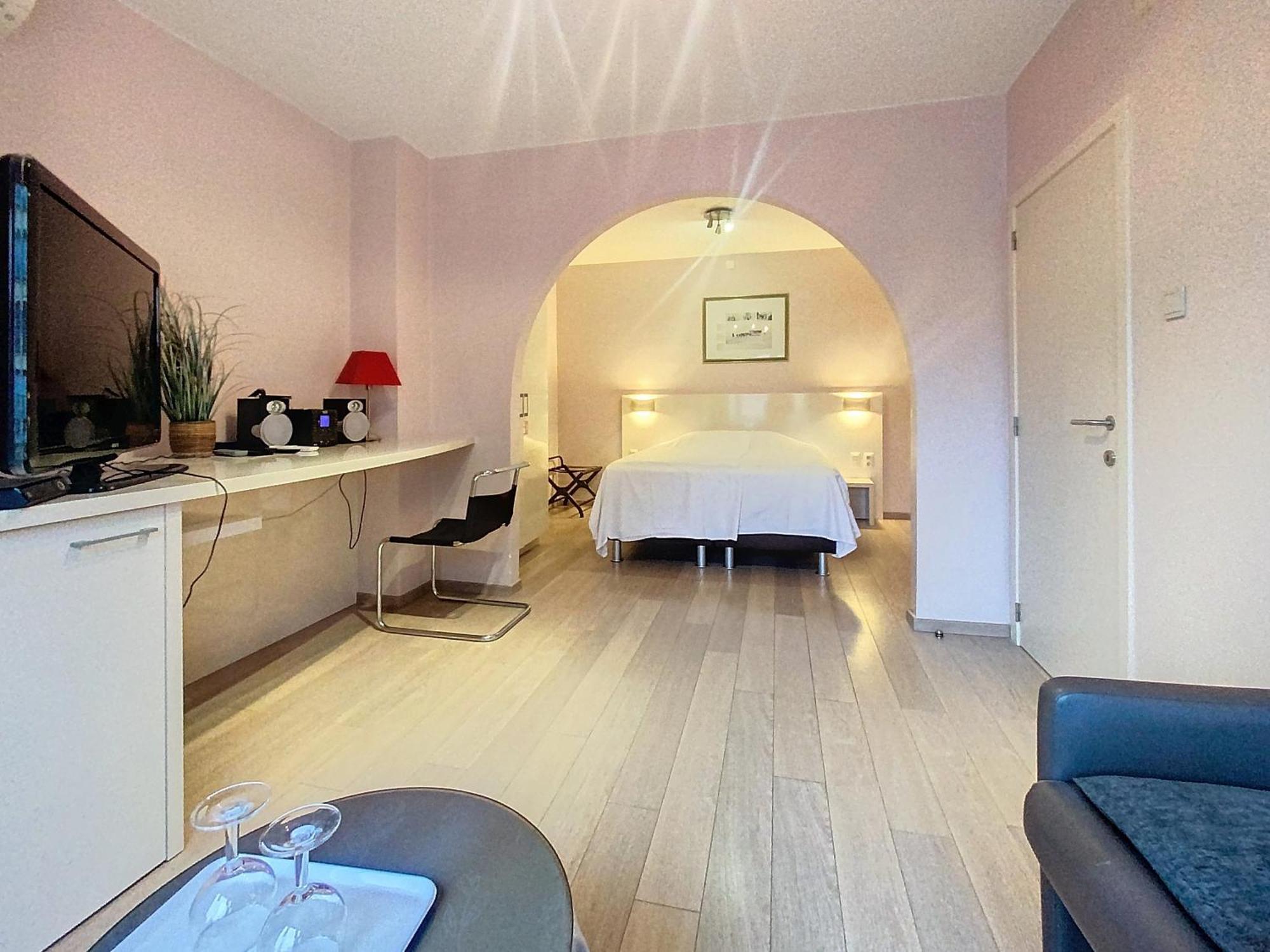 Gastenkamers Centersuites Oostduinkerke Εξωτερικό φωτογραφία